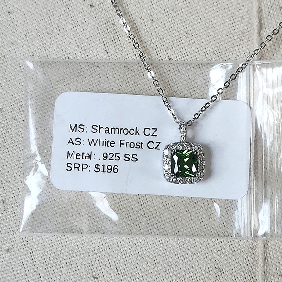 NWT Ryze Shamrock Green & White Cubic Zirconia .925 Sterling Silver 18" Necklace - Picture 7 of 10